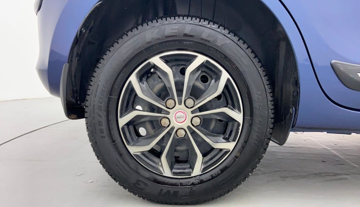 2018 Maruti Swift VXI D, Petrol, Manual, 57,557 km, Right Rear Wheel