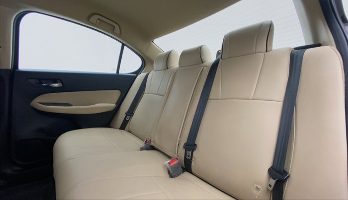 2020 Honda City V CVT, Petrol, Automatic, 17,312 km, Right Side Rear Door Cabin