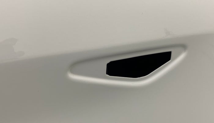 2019 Ford New Figo 1.2 TITANIUM, Petrol, Manual, 7,440 km, Right monogram/logo - Missing
