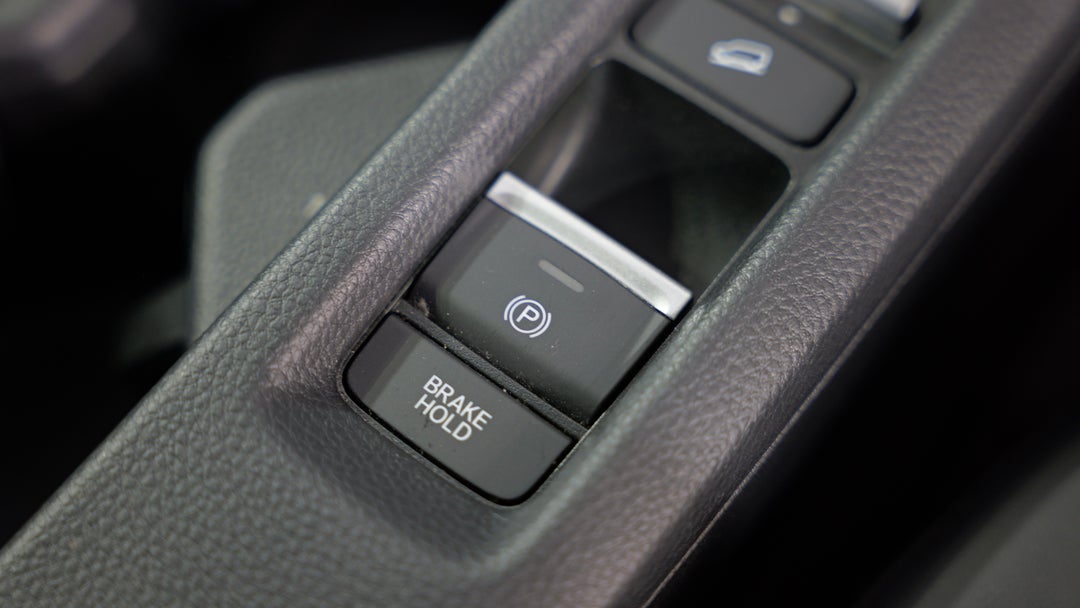 2023 Honda HR-V E:hev L, Automatic, 31131 km, Handbrake