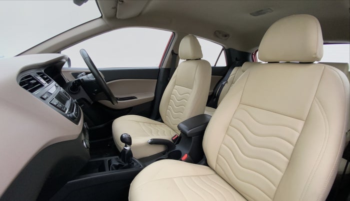 2014 Hyundai Elite i20 ASTA 1.2, Petrol, Manual, 69,294 km, Right Side Front Door Cabin