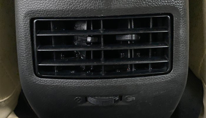 2014 Hyundai Elite i20 ASTA 1.2, Petrol, Manual, 69,294 km, Rear AC Vents
