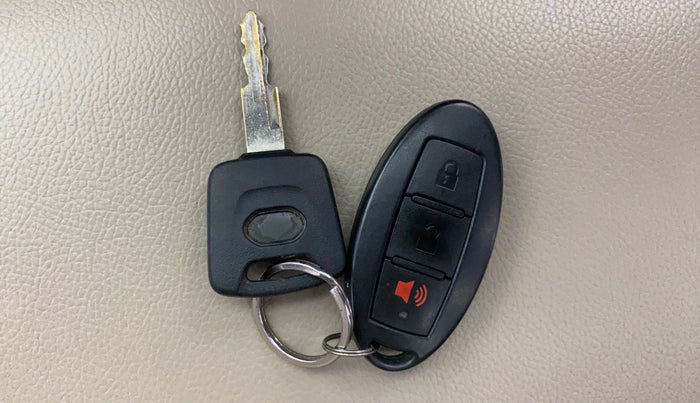 2017 Datsun Redi Go T (O), Petrol, Manual, 21,663 km, Key Close Up