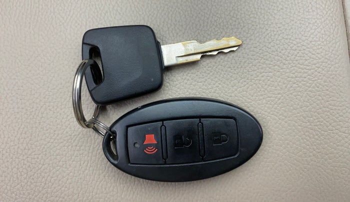 2017 Datsun Redi Go T (O), Petrol, Manual, 21,663 km, Lock system - Remote key not functional