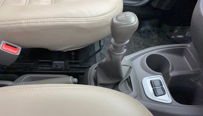 2017 Datsun Redi Go T (O), Petrol, Manual, 21,663 km, Gear Lever