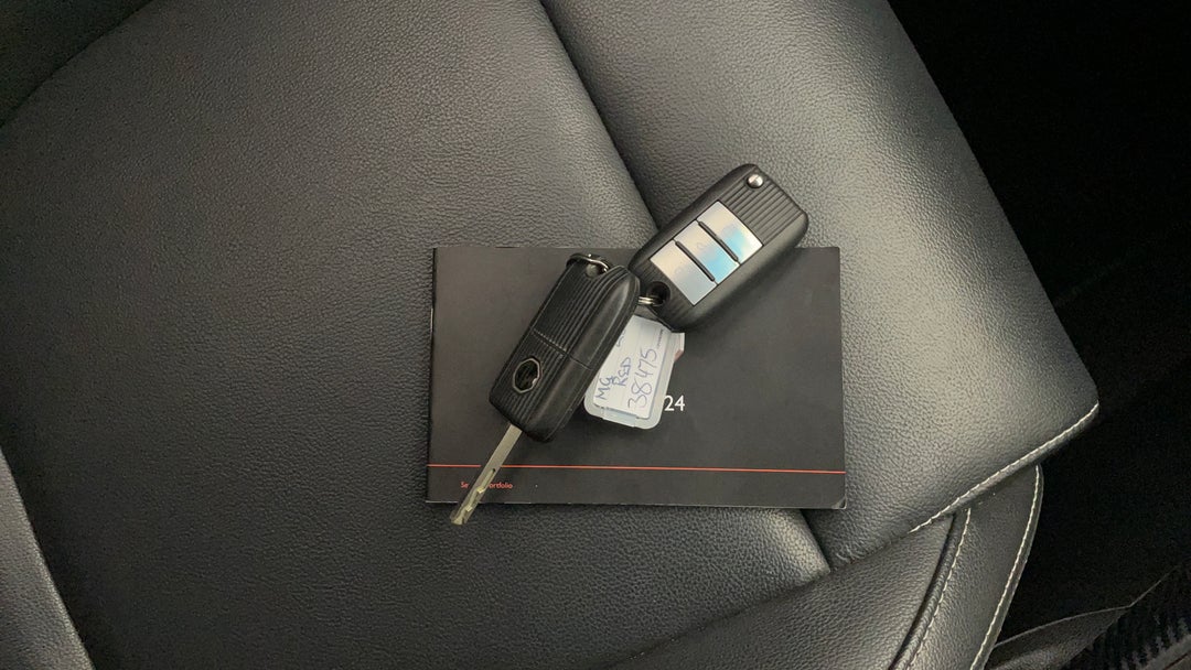 2019 MG ZS Excite, Automatic, 75719 km, Key Close-up