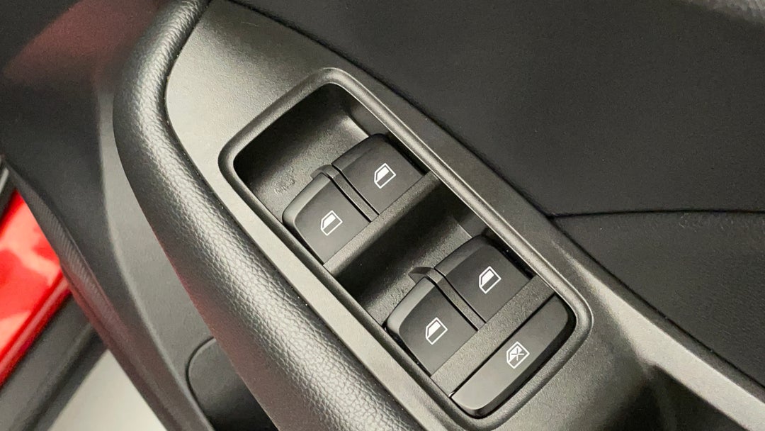 2019 MG ZS Excite, Automatic, 75719 km, Drivers Side Door Panel Controls