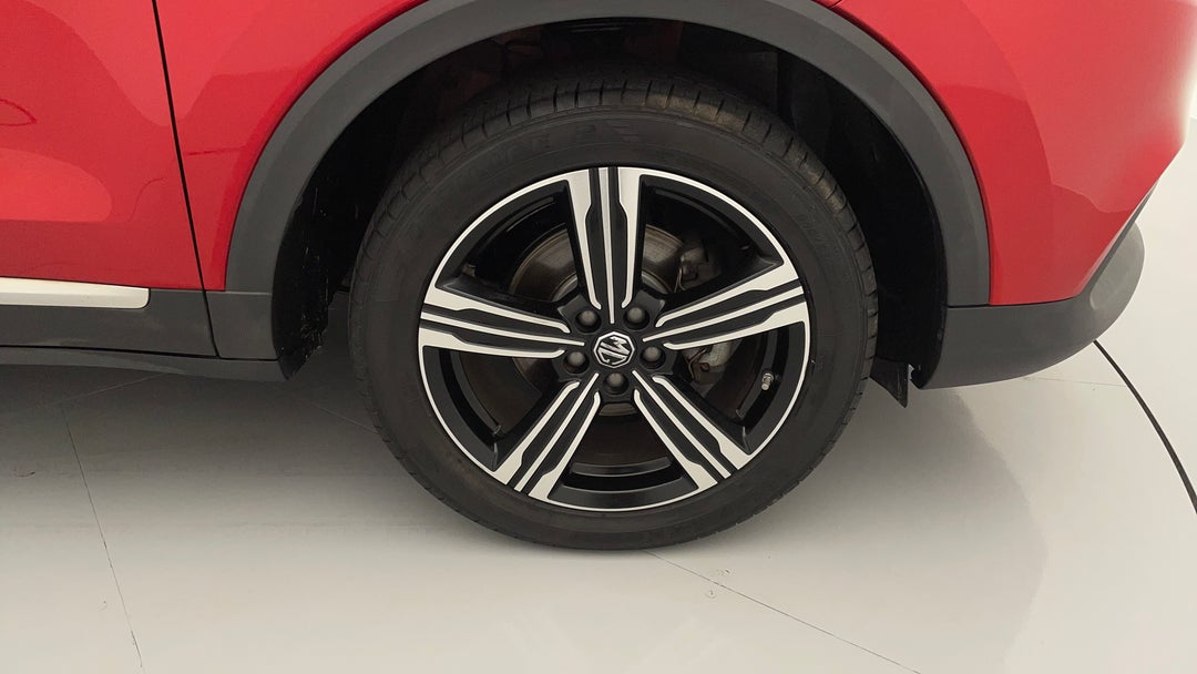 2019 MG ZS Excite, Automatic, 75719 km, Right Front Wheel