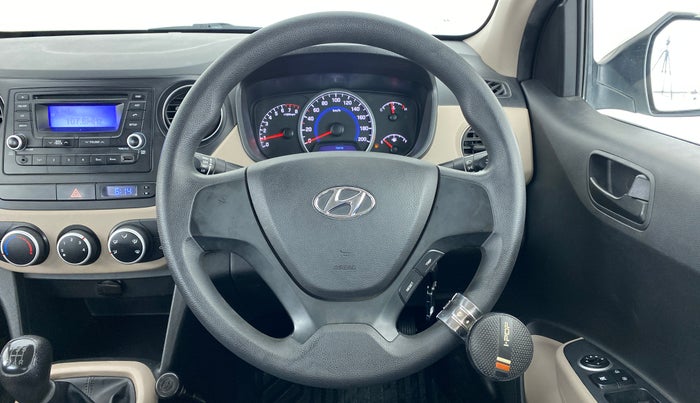 2016 Hyundai Grand i10 MAGNA 1.2 KAPPA VTVT, Petrol, Manual, 1 km, Steering Wheel Close Up