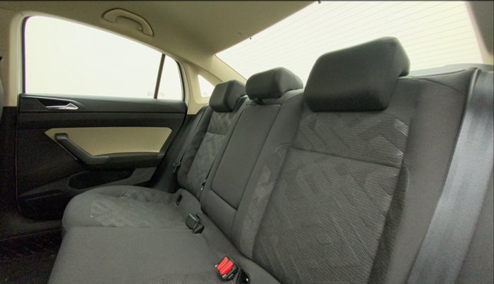 2022 Skoda SLAVIA AMBITION 1.0L TSI AT, Petrol, Automatic, 15,801 km, Right Side Rear Door Cabin