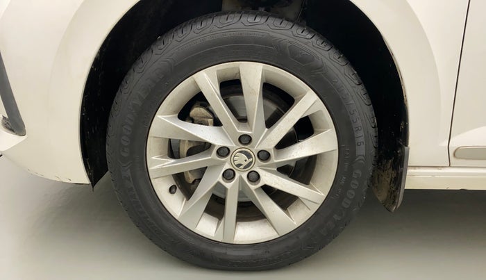 2022 Skoda SLAVIA AMBITION 1.0L TSI AT, Petrol, Automatic, 15,801 km, Left Front Wheel