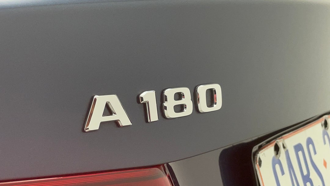 2019 Mercedes-benz A180 A180, Automatic, 34405 km, Badge (Boot Left Side)