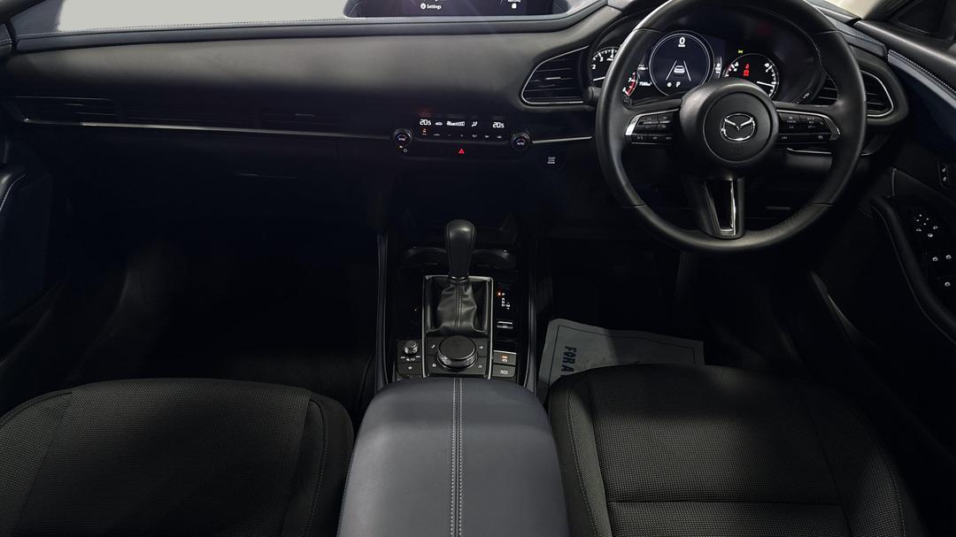 2024 Mazda CX-30 G20 Evolve (FWD), Automatic, 7580 km, Center Console