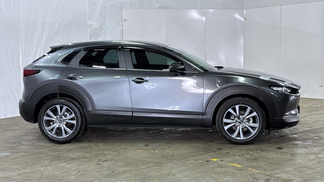 2024 Mazda CX-30 G20 Evolve (FWD), Automatic, 7580 km, Right Side View