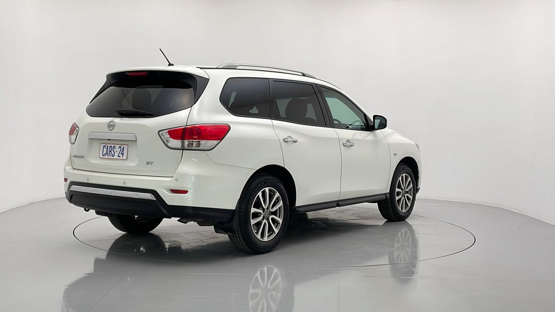 Right Back Diagonal (45- Degree) View