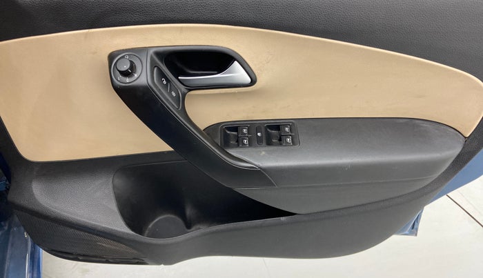 2017 Volkswagen Ameo HIGHLINE1.5L, Diesel, Manual, 35,041 km, Driver Side Door Panels Control