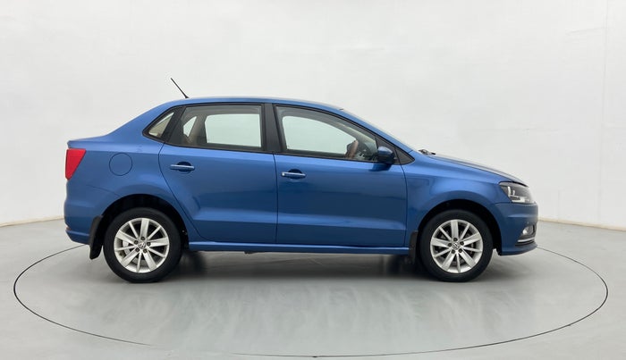 2017 Volkswagen Ameo HIGHLINE1.5L, Diesel, Manual, 35,041 km, Right Side View