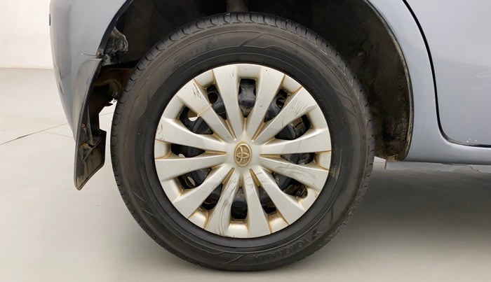 2013 Toyota Etios Liva G, Petrol, Manual, 66,520 km, Right Rear Wheel