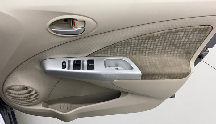 2013 Toyota Etios Liva G, Petrol, Manual, 66,520 km, Driver Side Door Panels Control