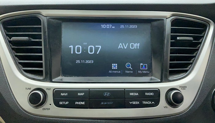 2018 Hyundai Verna 1.6 VTVT SX O, CNG, Manual, 90,120 km, Infotainment System