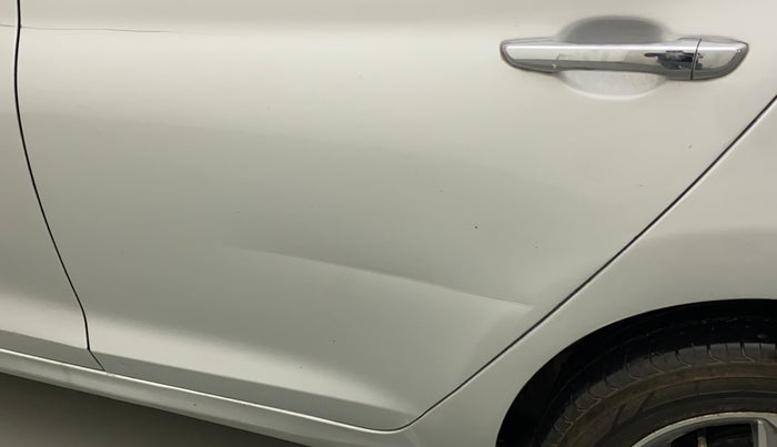 2018 Hyundai Verna 1.6 VTVT SX O, CNG, Manual, 90,120 km, Rear left door - Slightly dented