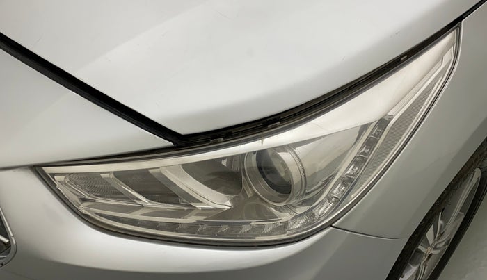 2018 Hyundai Verna 1.6 VTVT SX O, CNG, Manual, 90,120 km, Left headlight - Minor scratches