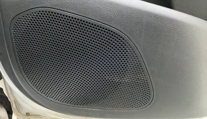 2018 Hyundai Verna 1.6 VTVT SX O, CNG, Manual, 90,120 km, Speaker