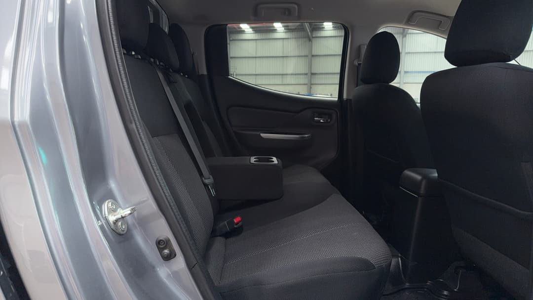 2017 Mitsubishi Triton Gls (4x4), Manual, 74704 km, Right Side Rear Door Cabin View