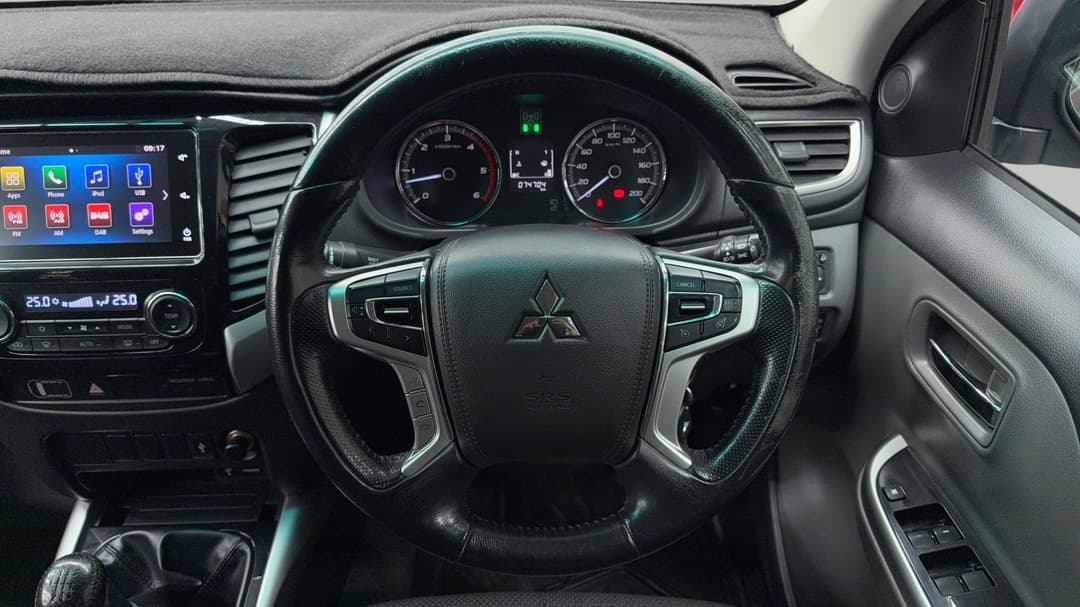 2017 Mitsubishi Triton Gls (4x4), Manual, 74704 km, Steering Wheel Close-up