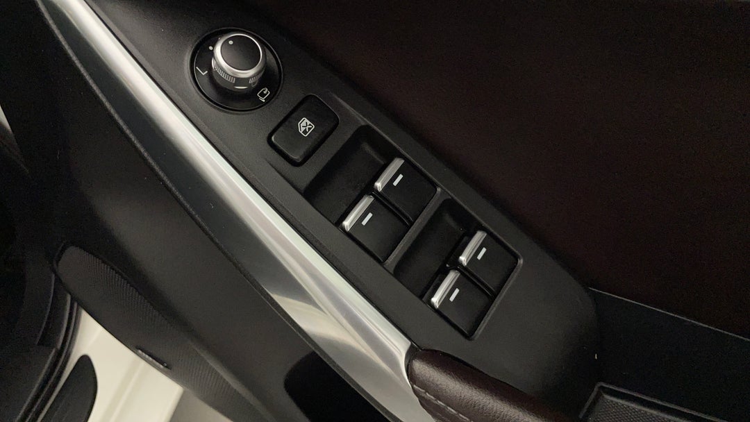 Drivers Side Door Panel Controls