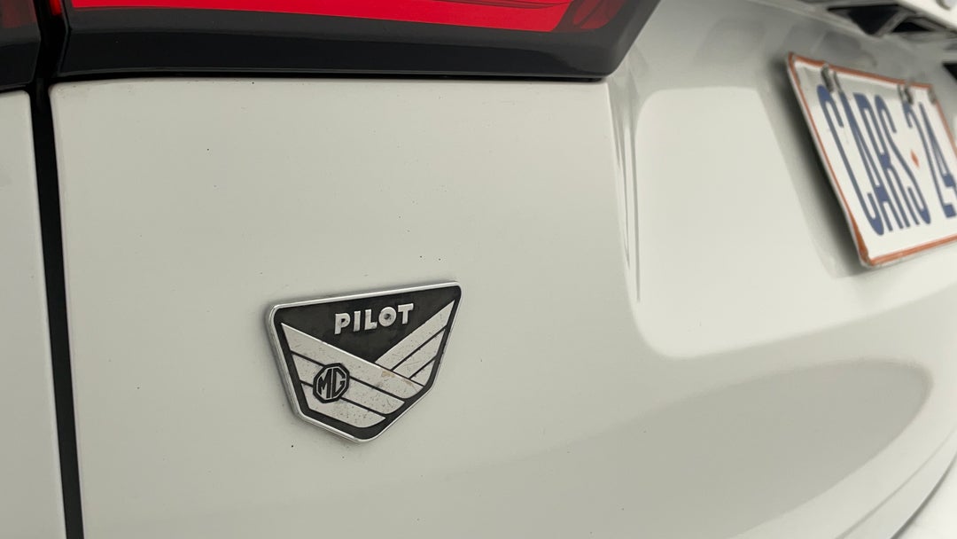 2020 MG HS Excite, Automatic, 68983 km, Badge (Boot Left Side)