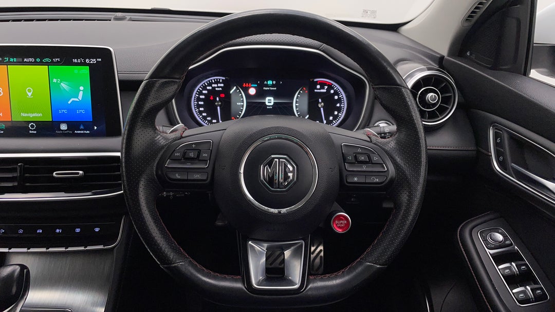 2020 MG HS Excite, Automatic, 68983 km, Steering Wheel Close-up