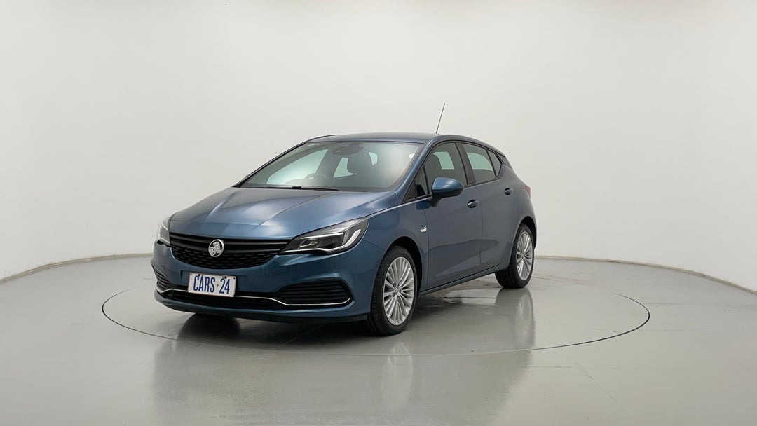 Left Front Diagonal (45- Degree) View