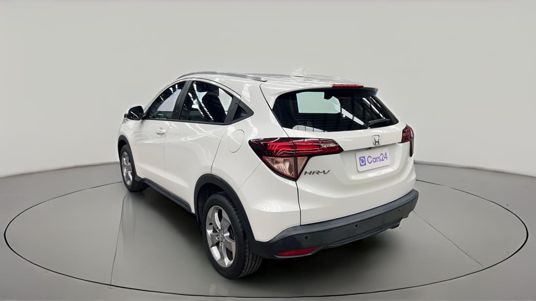 2017 Honda HR-V Vti-s, Automatic, 72333 km, Left Back Diagonal (45- Degree) View