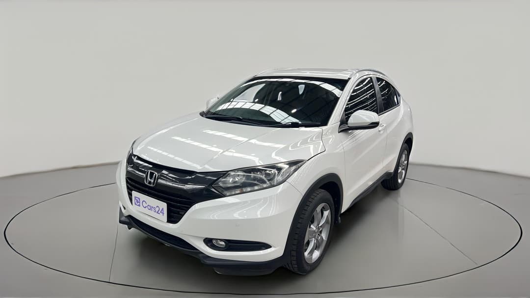 2017 Honda HR-V Vti-s, Automatic, 72333 km, Left Front Diagonal (45- Degree) View