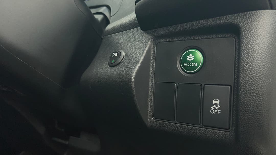 2017 Honda HR-V Vti-s, Automatic, 72333 km, Utility Switches/Buttons