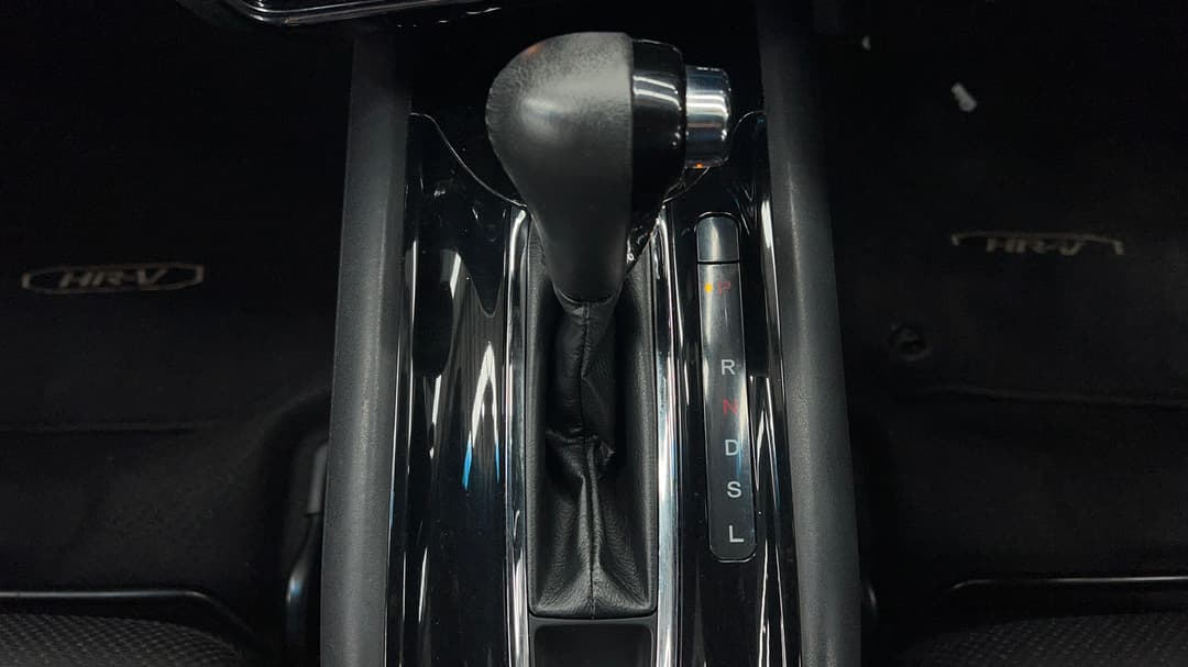 2017 Honda HR-V Vti-s, Automatic, 72333 km, Gear Lever 