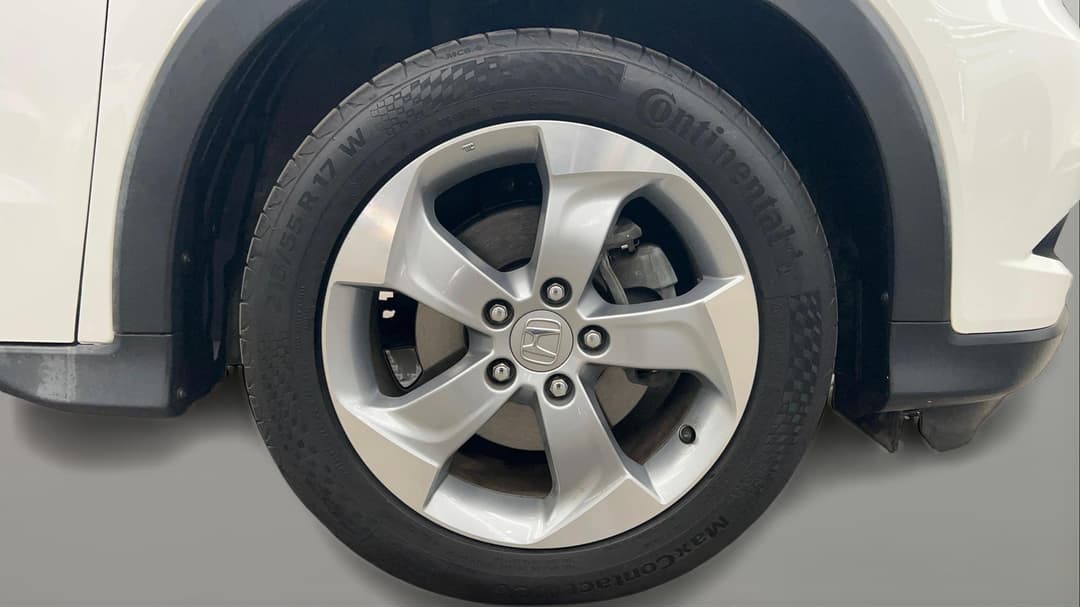 2017 Honda HR-V Vti-s, Automatic, 72333 km, Right Front Wheel