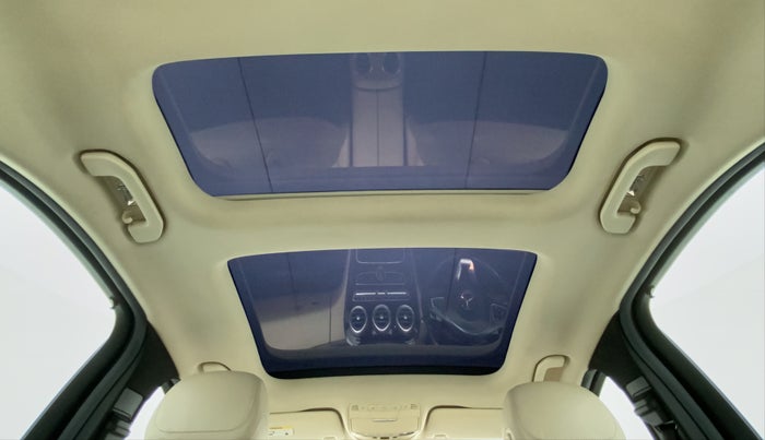 2014 Mercedes Benz C Class C 200 AVANTGARDE, Petrol, Automatic, 59,081 km, Panoramic Sunroof