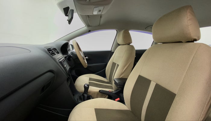 2018 Volkswagen Ameo Trendline 1.0, Petrol, Manual, 55,482 km, Right Side Front Door Cabin