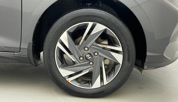 2021 Hyundai NEW I20 ASTA 1.2 AT, Petrol, Automatic, 11,717 km, Right Front Wheel