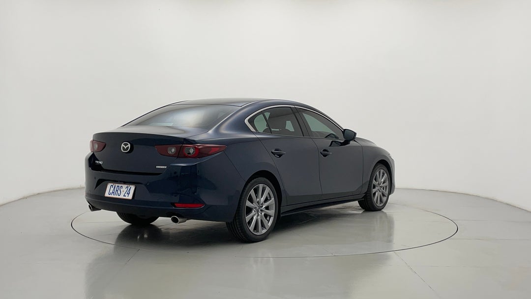 Right Back Diagonal (45- Degree) View