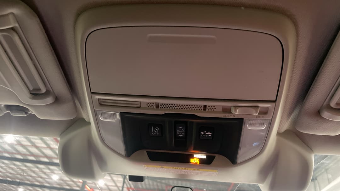 2018 Subaru Forester 2.5i-s (AWD), Automatic, 152071 km, On-Roof Controls/Sunglass holder