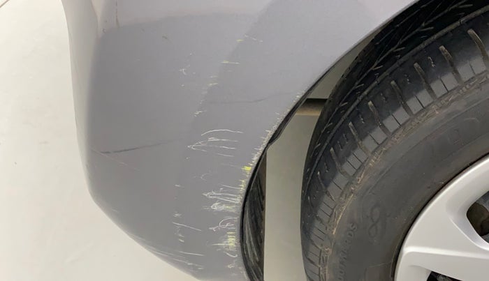 2016 Hyundai Eon SPORTZ, Petrol, Manual, 37,270 km, Front bumper - Minor scratches