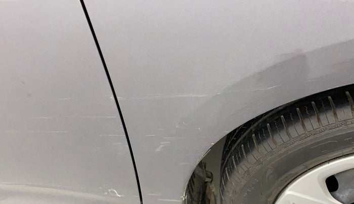 2016 Hyundai Eon SPORTZ, Petrol, Manual, 37,270 km, Right fender - Minor scratches