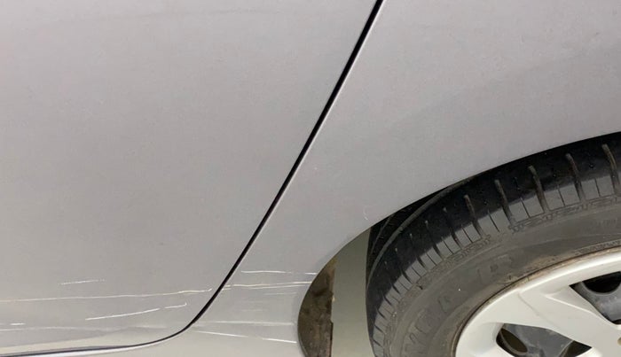 2016 Hyundai Eon SPORTZ, Petrol, Manual, 37,270 km, Left quarter panel - Minor scratches