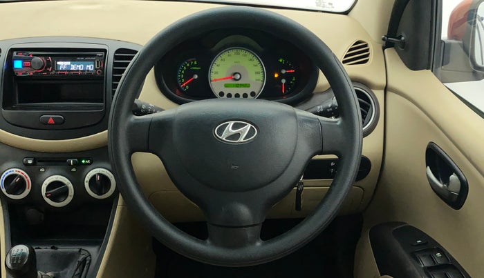 2010 Hyundai i10 SPORTZ 1.2, Petrol, Manual, 1,10,341 km, Steering Wheel Close Up