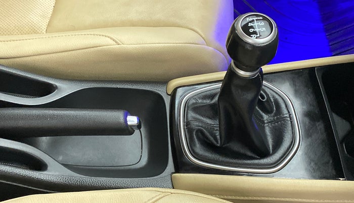 2020 Honda City ZX MT PETROL, Petrol, Manual, 18,115 km, Gear Lever