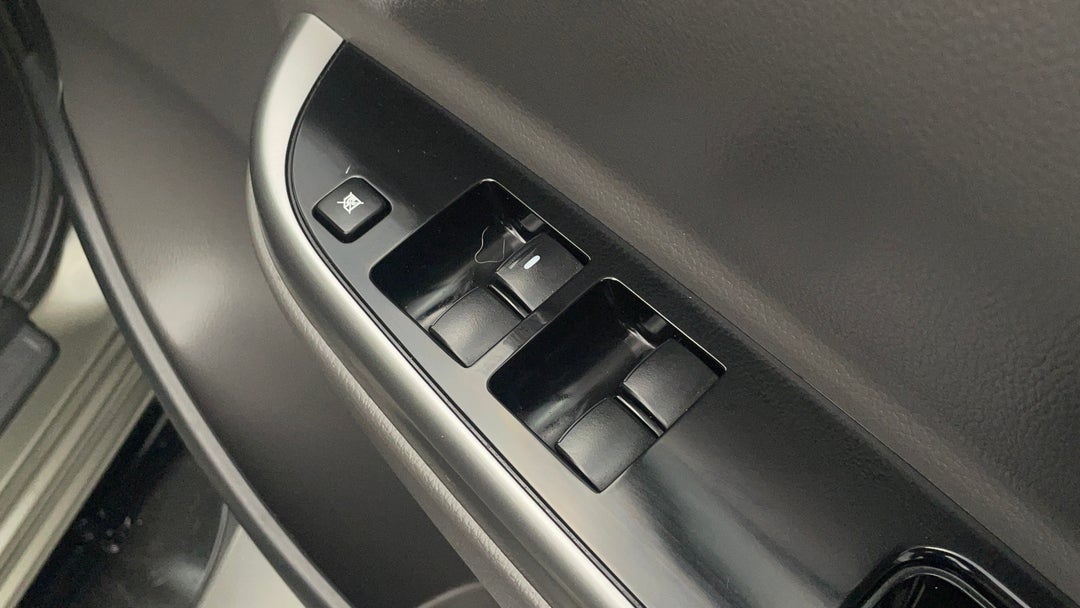 Drivers Side Door Panel Controls
