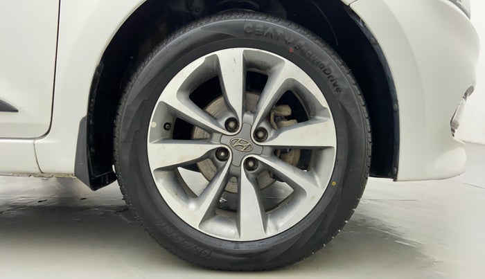 2016 Hyundai Elite i20 ASTA 1.2 (O), CNG, Manual, 46,330 km, Right Front Wheel